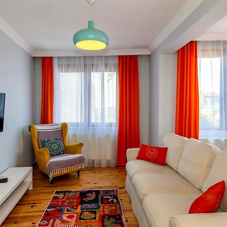 Golden Horn Hidden Haven * Istanbul