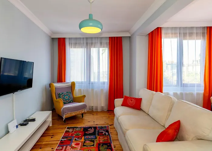 Golden Horn Hidden Haven * Istanbul