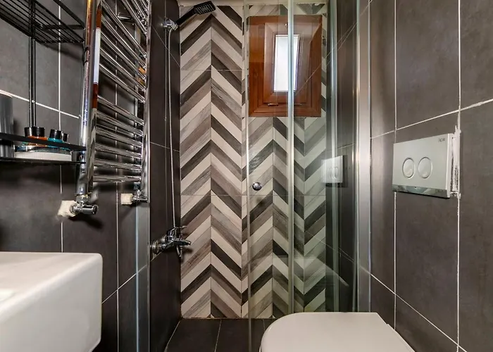 Golden Horn Hidden Haven Apartment *