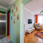 Апартаменты Golden Horn Hidden Haven